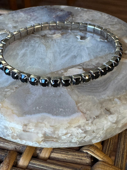 Vintage-Style Black Stone Stretch Tennis Bracelet