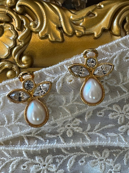 Vintage Avon Angel Motif Earrings