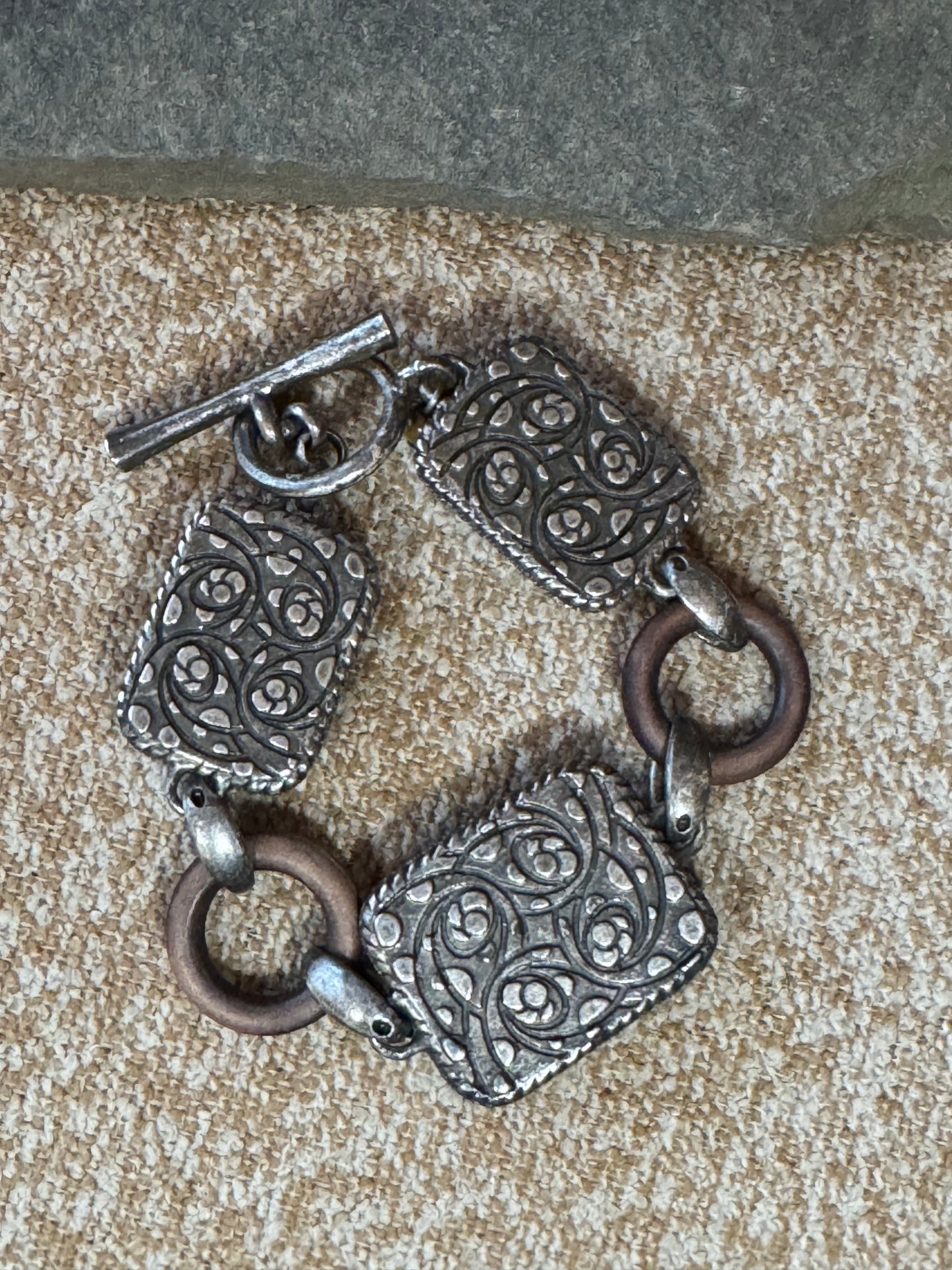 Artisan-Style Toggle Bracelet – Sage Green & Deep Blue Faceted Stones