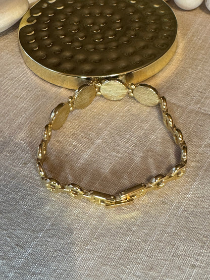 Vintage Gold Tone Link Bracelet with Black Oval Cabochons