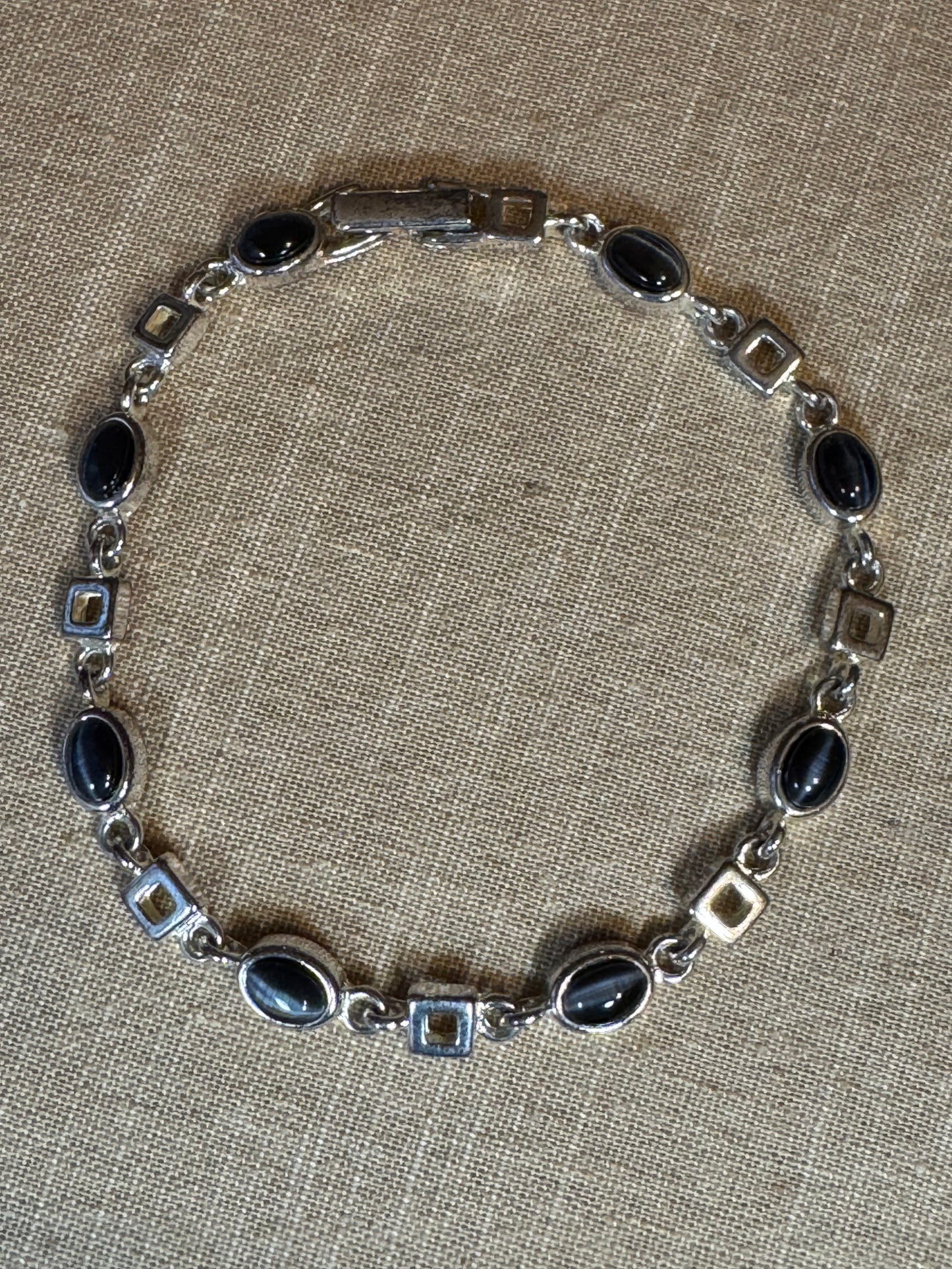 Vintage Modernist Link Bracelet – Black Cat’s Eye Cabochons & Silver Links