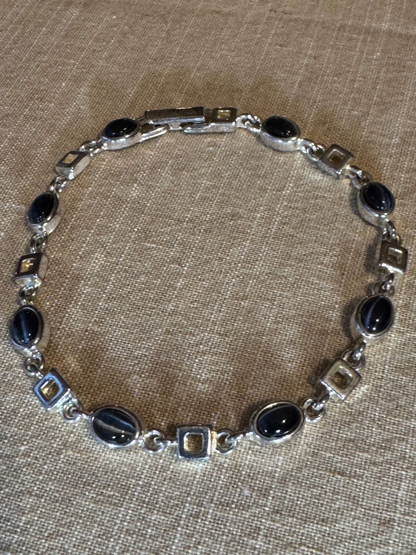 Vintage Modernist Link Bracelet – Black Cat’s Eye Cabochons & Silver Links