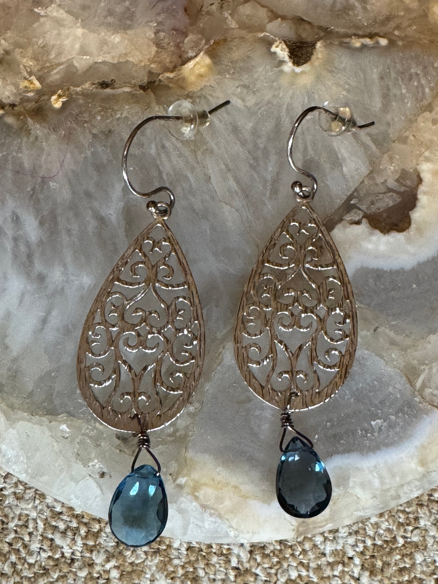 Teardrop Filigree Dangle Earrings with Blue Stone Accents – Silver Tone