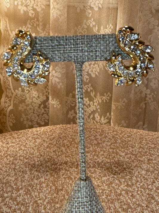 Signed Vintage Gold‑Tone Rhinestone Post Earrings — Timeless Sparkle & Sculptural Detail