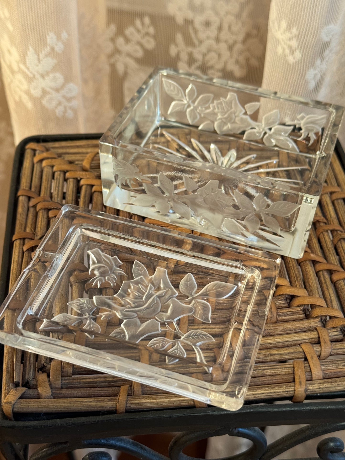 Vintage Floral Etched Glass Trinket Box 1930-1940s
