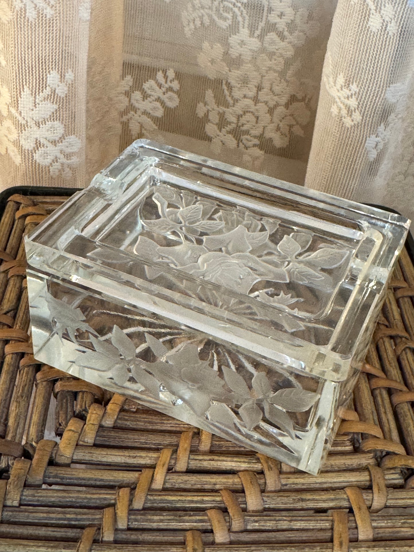 Vintage Floral Etched Glass Trinket Box 1930-1940s