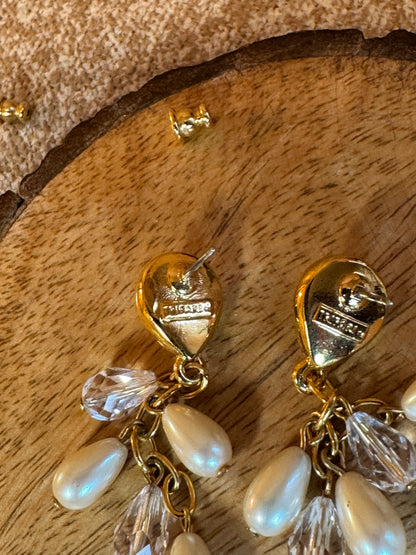 Signed Trifari 1980s Gold-Tone Faux Pearl & Crystal Dangle Clip-On Earrings – Vintage Statement