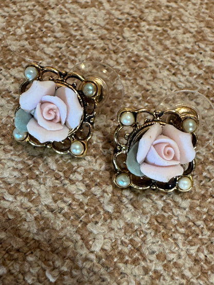 Vintage 1928 Jewelry Porcelain Rose Earrings – Pink, Gold-Tone, Victorian-Inspired