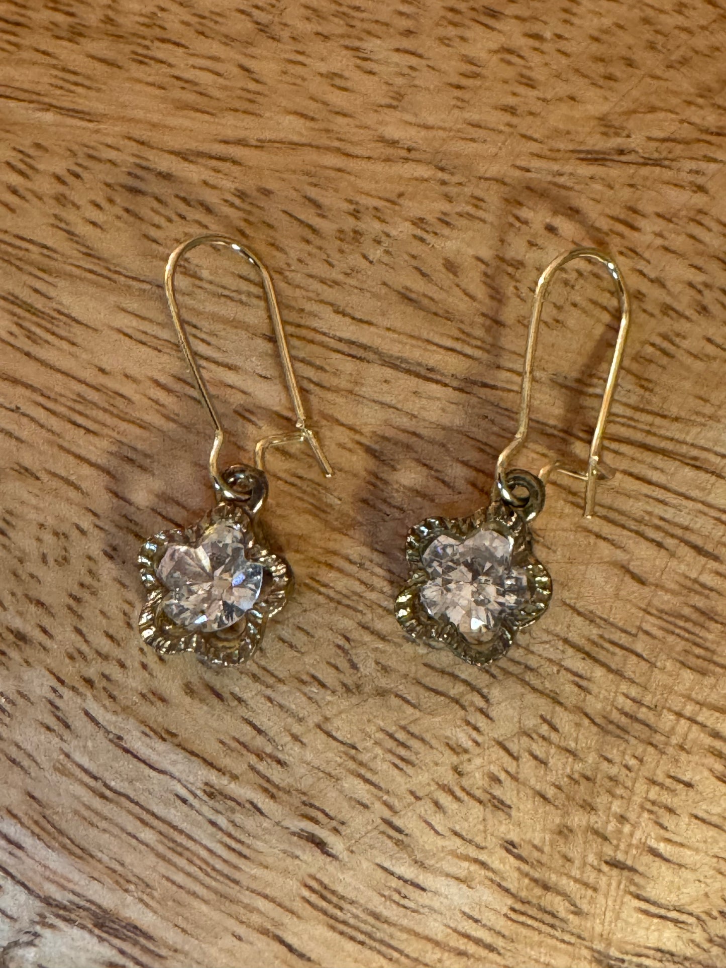 Gold-Tone Floating CZ Flower Earrings – Victorian-Inspired Sparkle