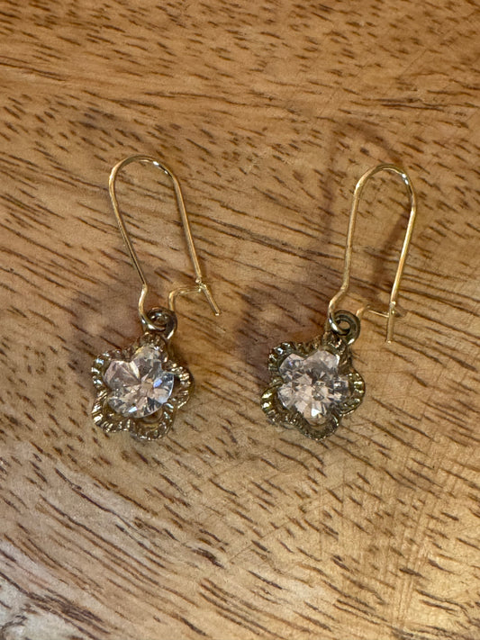 Gold-Tone Floating CZ Flower Earrings – Victorian-Inspired Sparkle