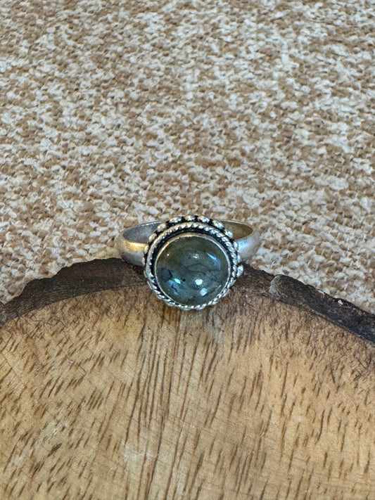 Labradorite Cabochon Ring – Sterling Silver – Artisan Boho Style – Size 9