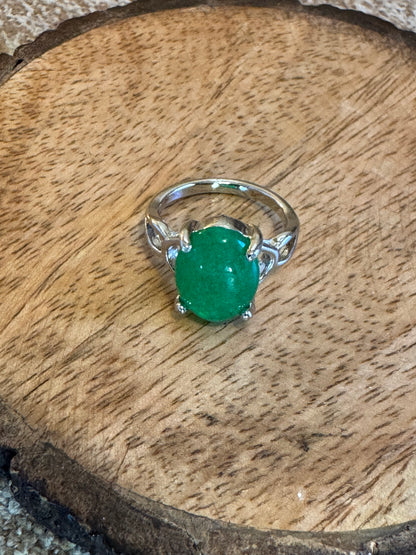 Green Gemstone Cocktail Ring – Silver Plated – Oval Cabochon – Size 7
