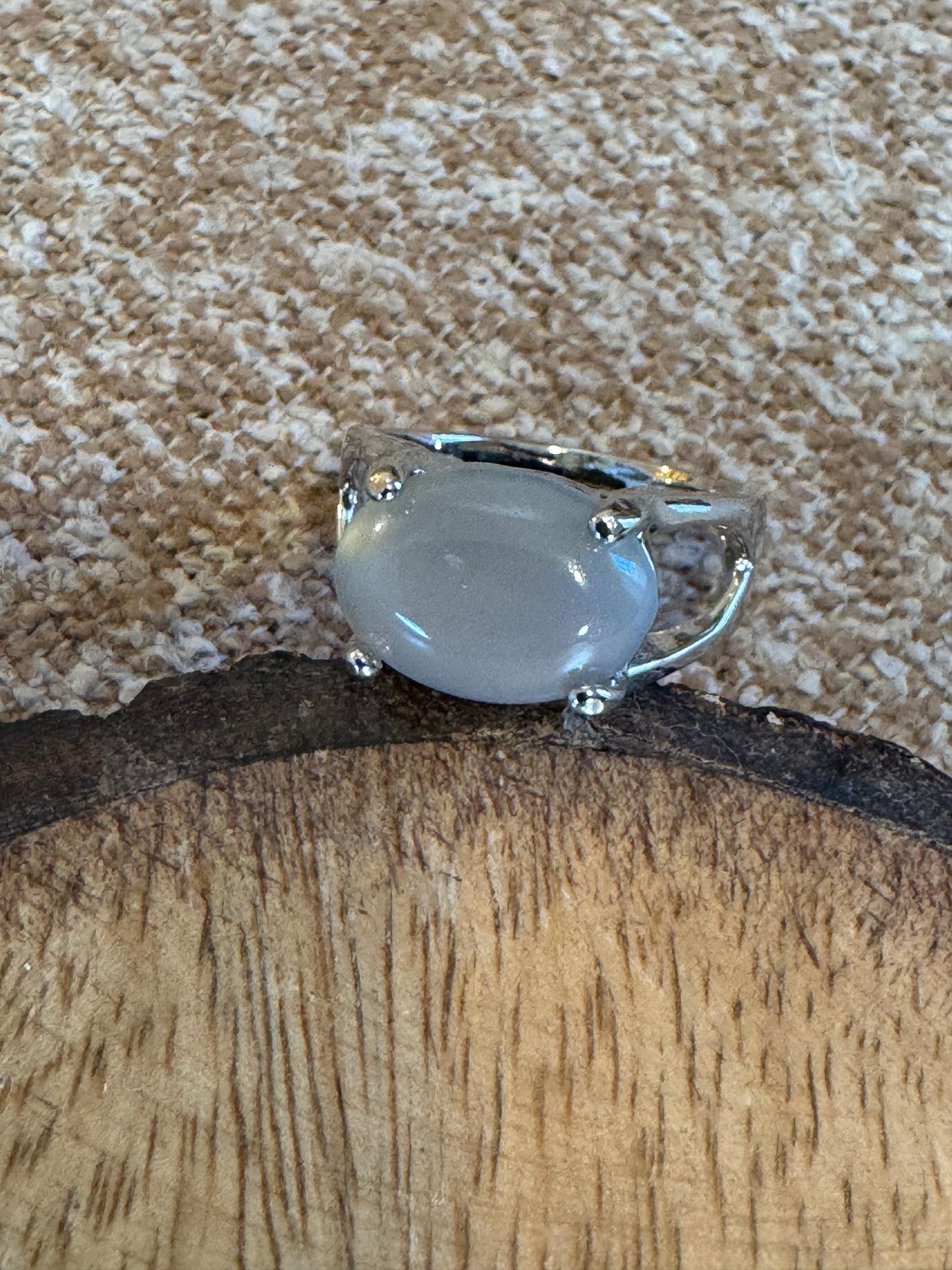 Moonstone Cabochon Ring – Silver Plated – Classic Oval Setting – Size 8.5