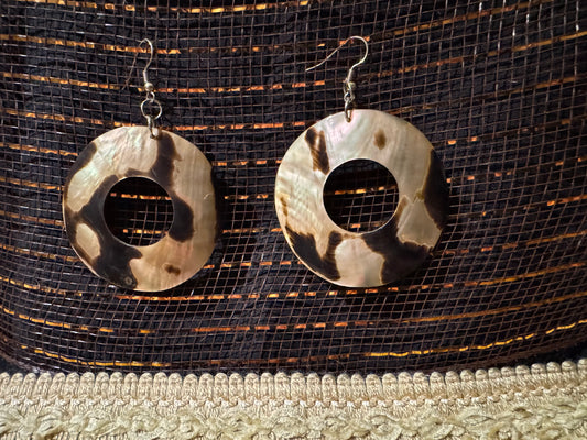 Vintage Mother-of-Pearl Disc Dangle Earrings