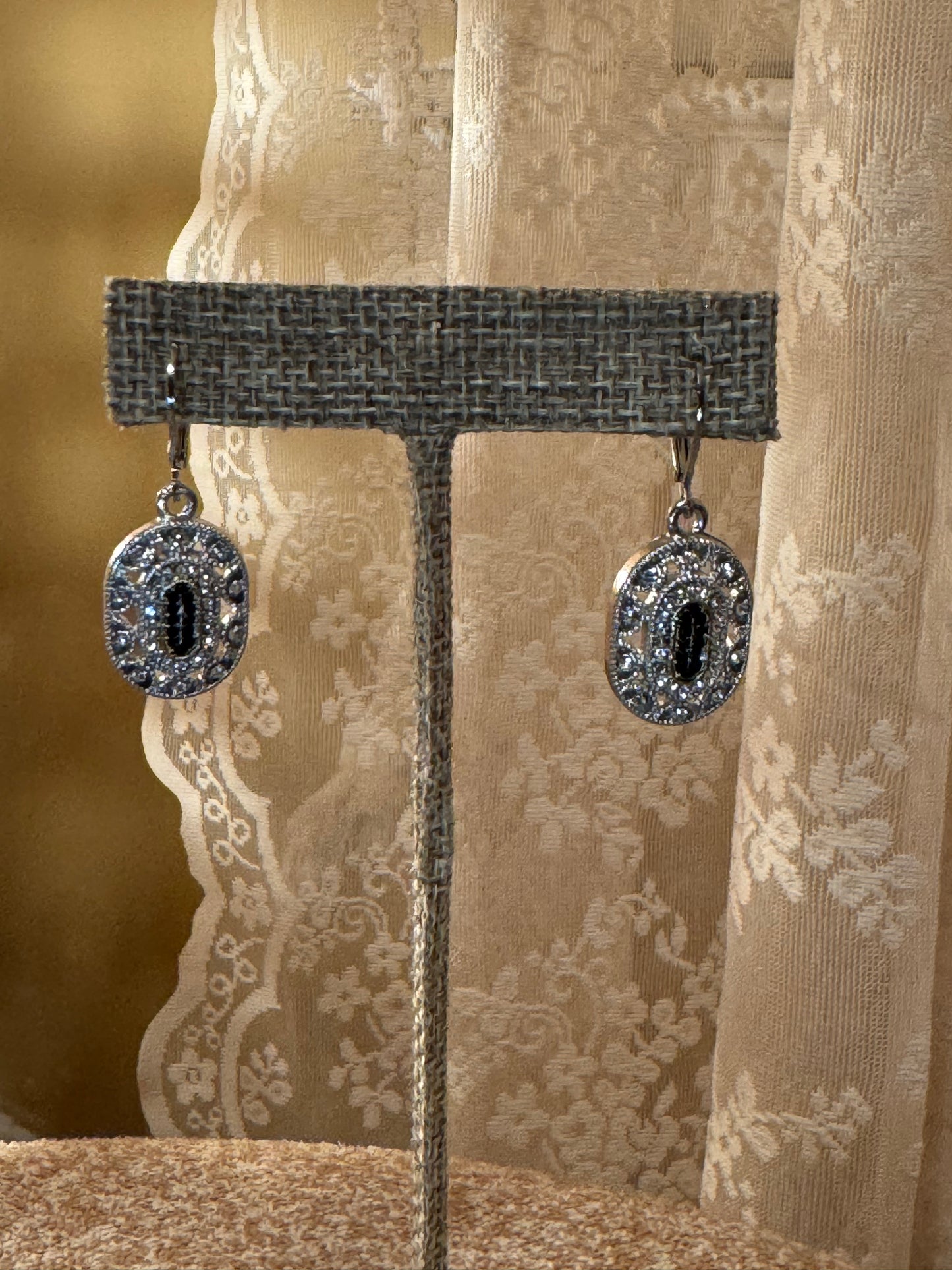 Vintage-Style Black Oval Dangle Earrings with Clear Accents
