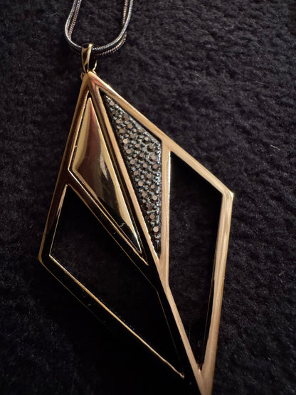 Signed White House Black Market 34” Necklace with Diamond Shaped Pendant