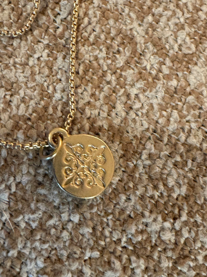 Jane Marie Grey Shell Oval Pendant Necklace with Crystal Border – Signed JM