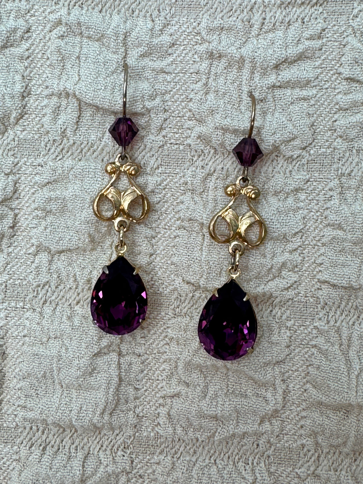 Vintage Elegant Purple Crystal Drop Earrings