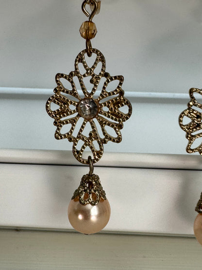 Vintage Elegance Filigree Pearl Dangle Earrings
