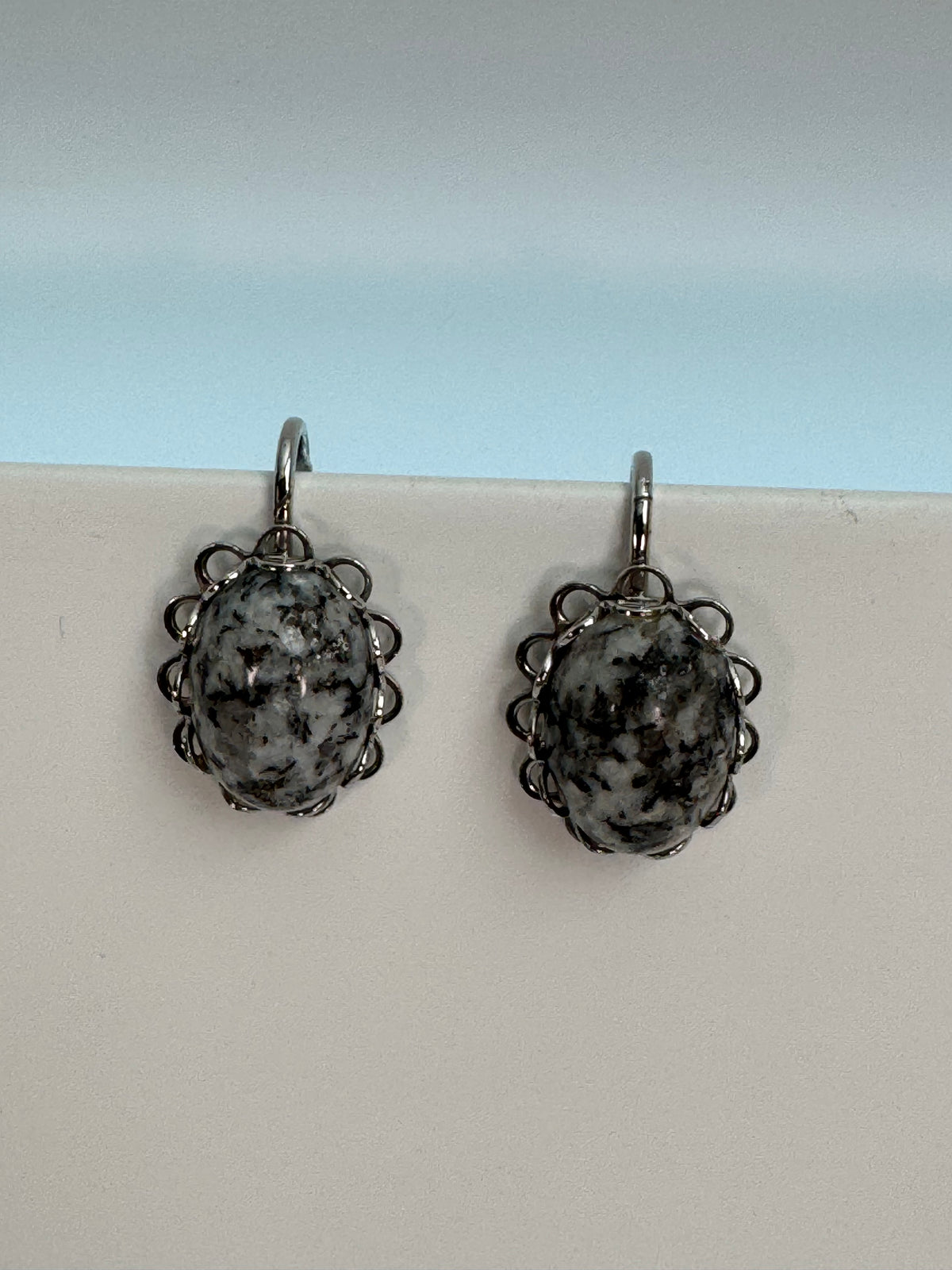 Vintage Silver-Tone Black & White Speckled Cabochon Leverback Earrings