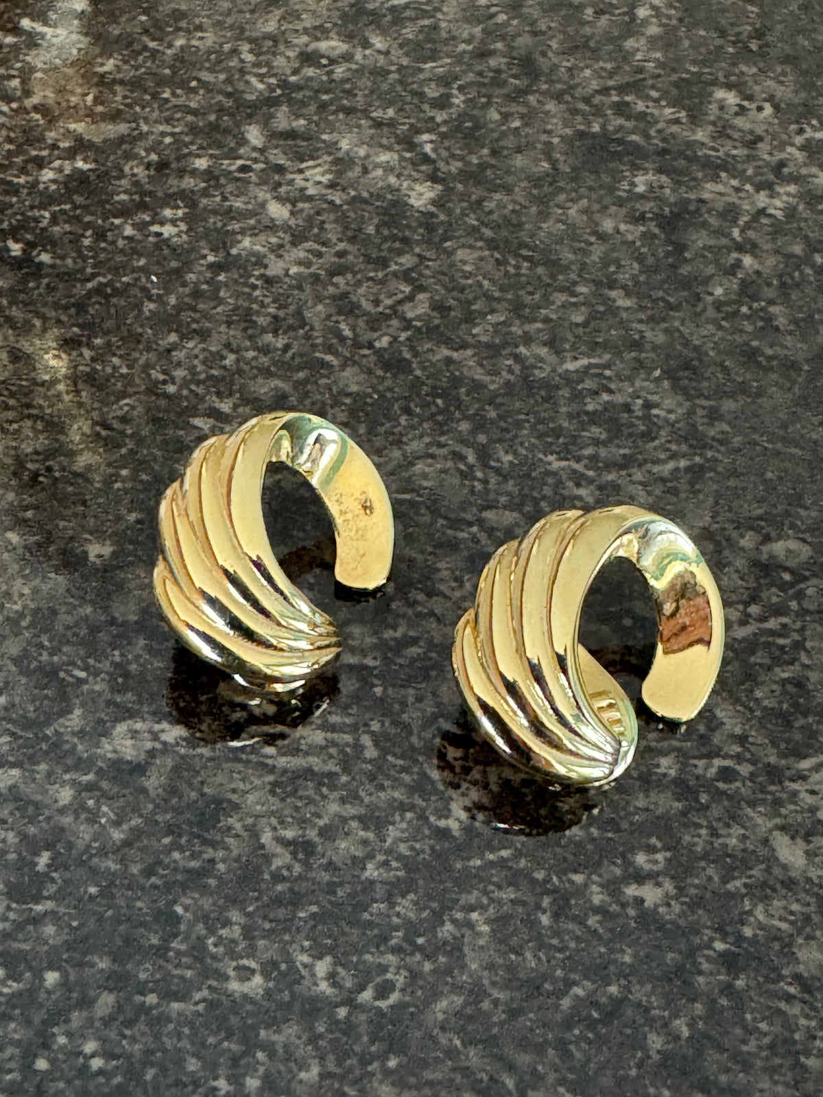 Signed Monet Vintage Gold Tone Clip Earrings