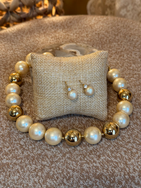 Vintage Liz Claiborne Gold-Tone and Faux Pearl Necklace Signed LC