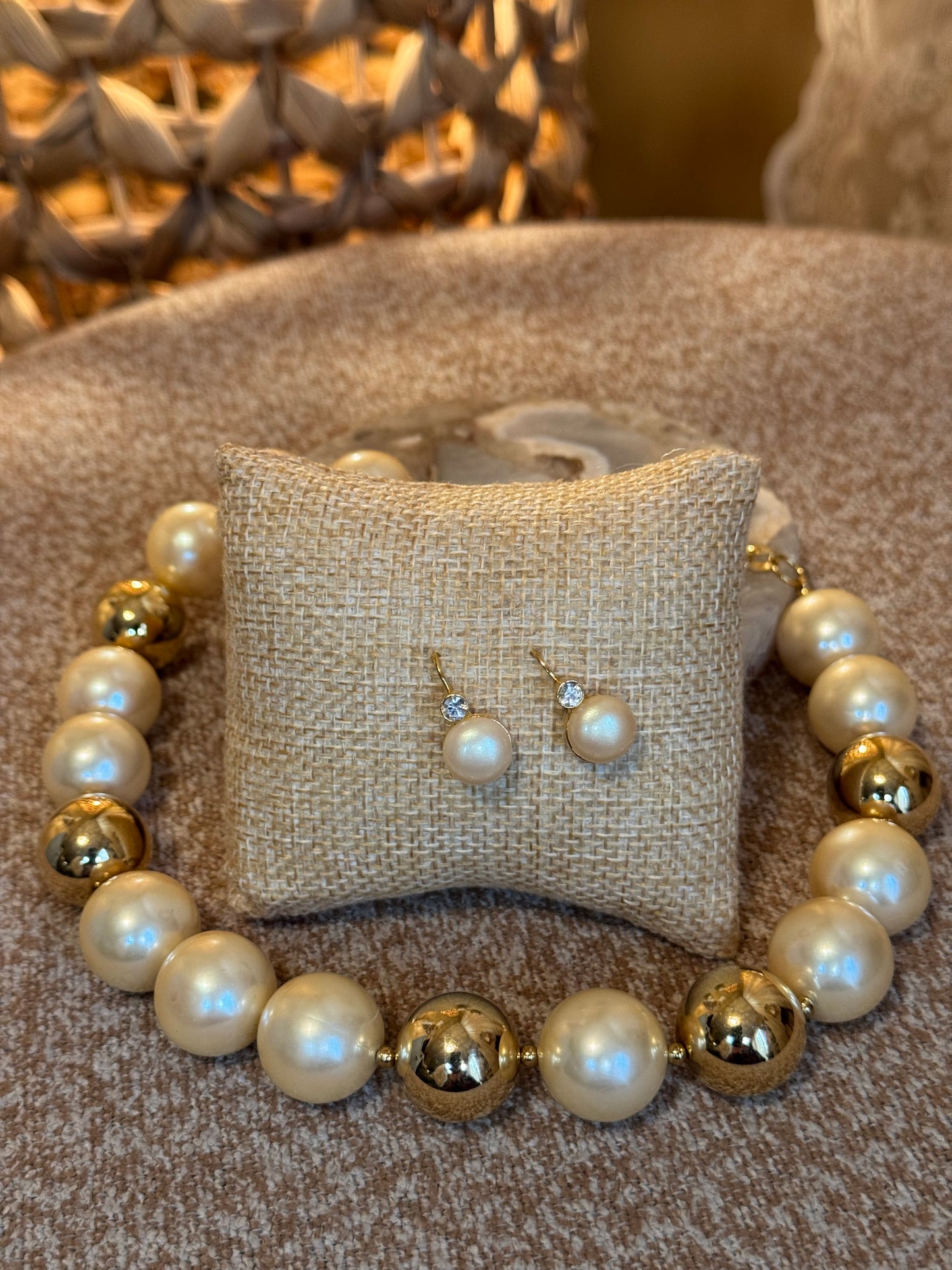 Vintage Liz Claiborne Gold-Tone and Faux Pearl Necklace Signed LC