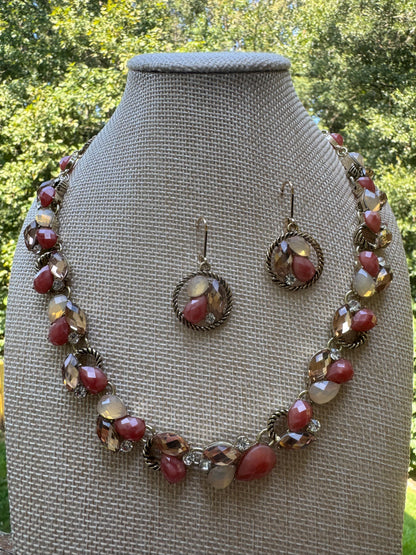 Vintage Signed Napier Mauve & Amber Cabochon Collar Necklace & Earring Set