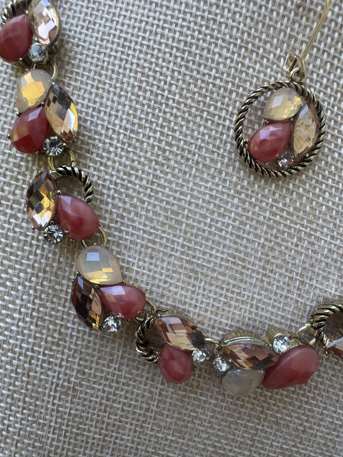 Vintage Signed Napier Mauve & Amber Cabochon Collar Necklace & Earring Set