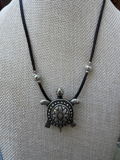 Boho-Chic Vintage Silver Sea Turtle Cord Pendant Necklace