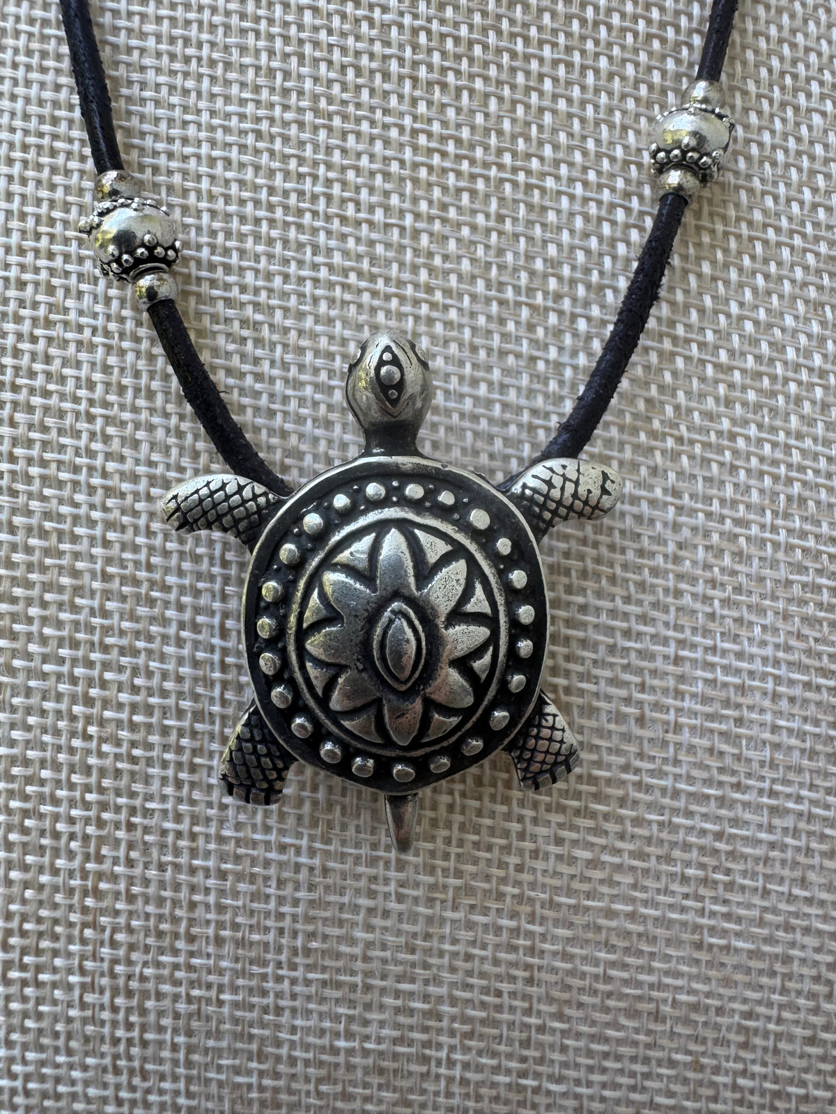 Boho-Chic Vintage Silver Sea Turtle Cord Pendant Necklace
