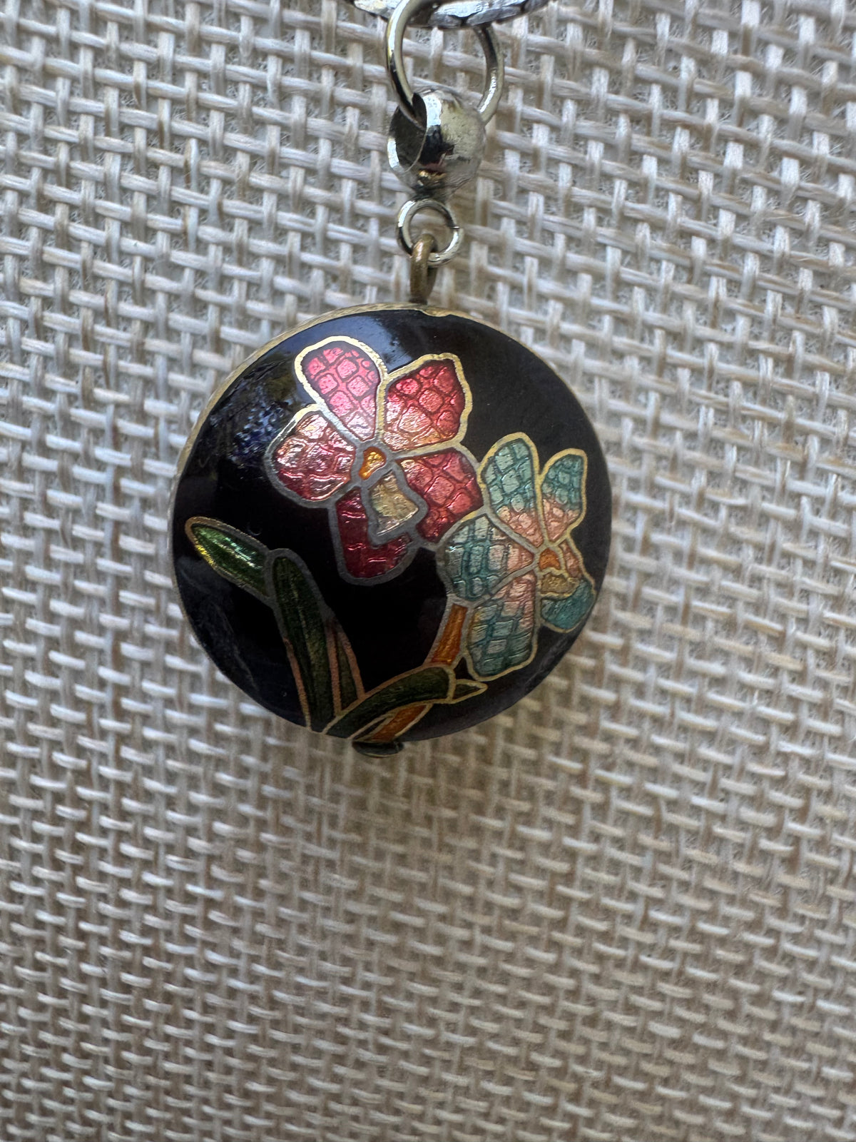 Vintage Floral Cloisonné Enamel Pendant Necklace