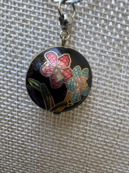 Vintage Floral Cloisonné Enamel Pendant Necklace
