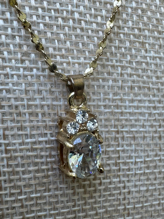 Vintage Elegance Crystal Pendant Necklace