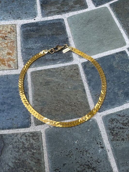 Gold Tone Signed Monet Bracelet