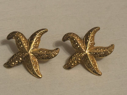 ✨ Golden Shore Starfish Statement Stud Earrings .75 inches
