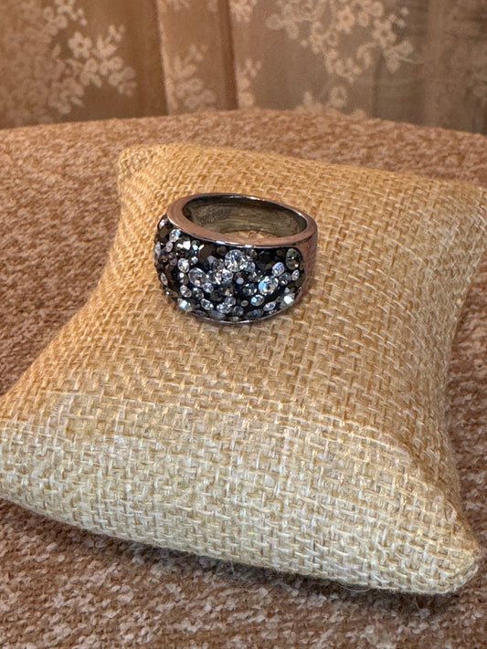 Vintage JCM Brass Malaysia Crystal Dome Ring – Silver Tone Pavé Rhinestone Band, Size 8, Signed