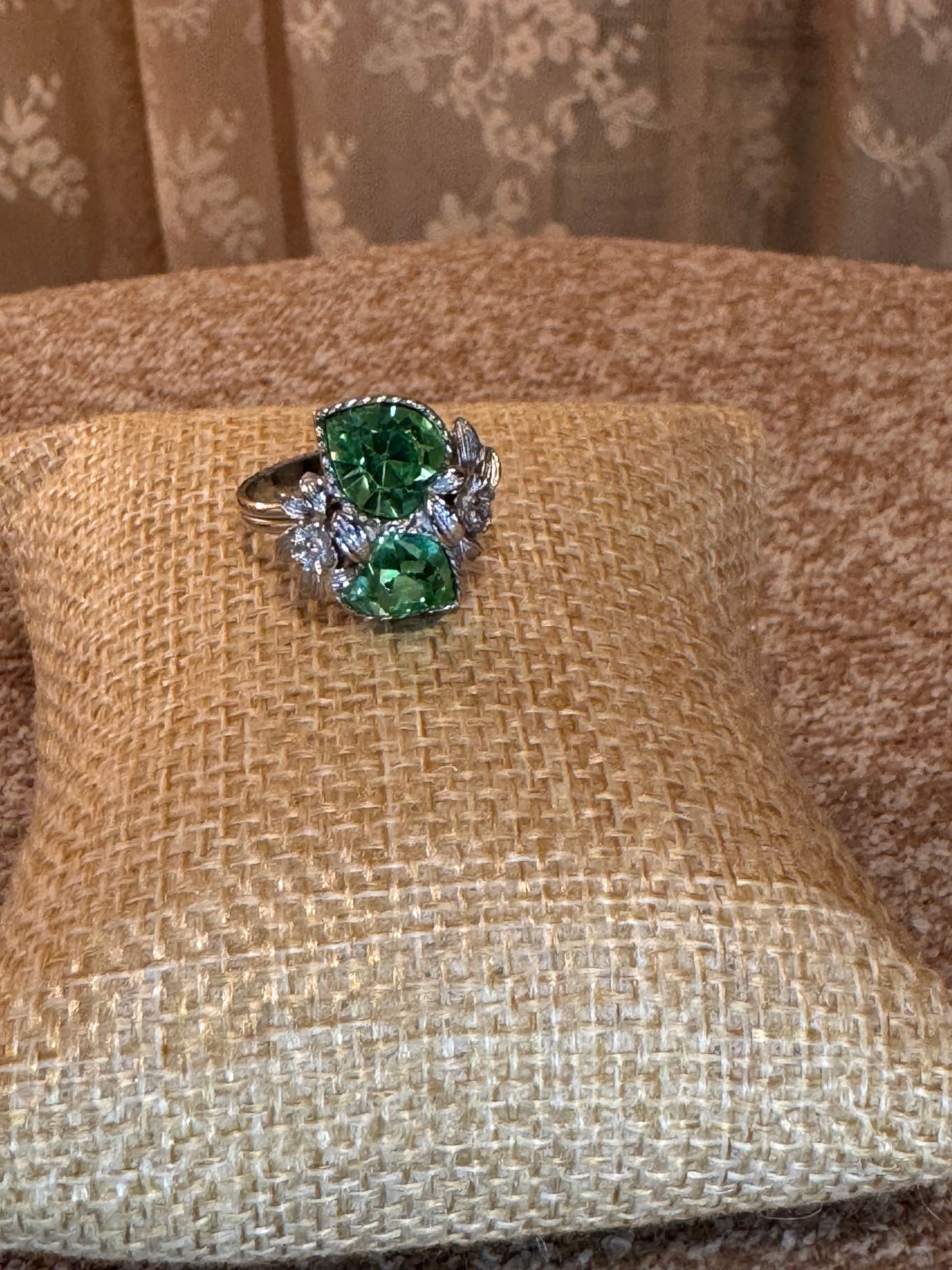 Vintage Sarah Coventry “Love Story” Ring – Green Heart Rhinestones, Silver Tone Floral Design, Adjustable, Signed