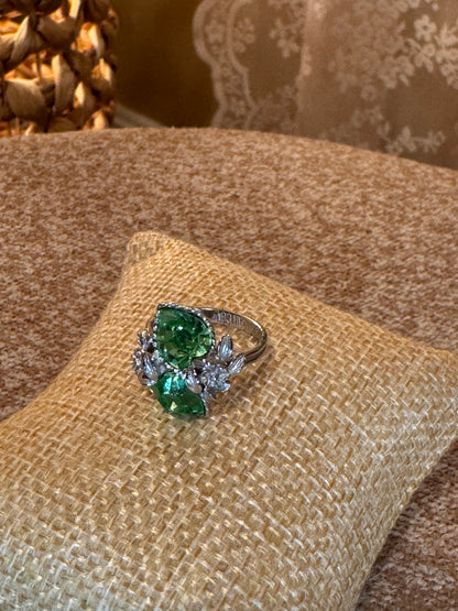 Vintage Sarah Coventry “Love Story” Ring – Green Heart Rhinestones, Silver Tone Floral Design, Adjustable, Signed