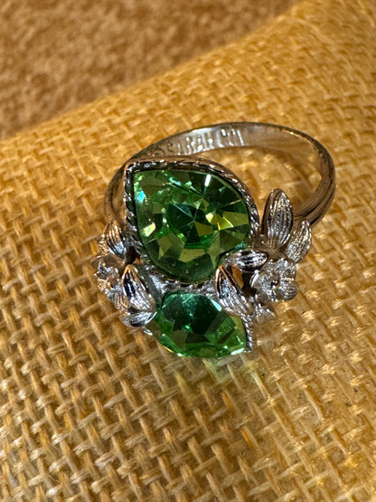 Vintage Sarah Coventry “Love Story” Ring – Green Heart Rhinestones, Silver Tone Floral Design, Adjustable, Signed