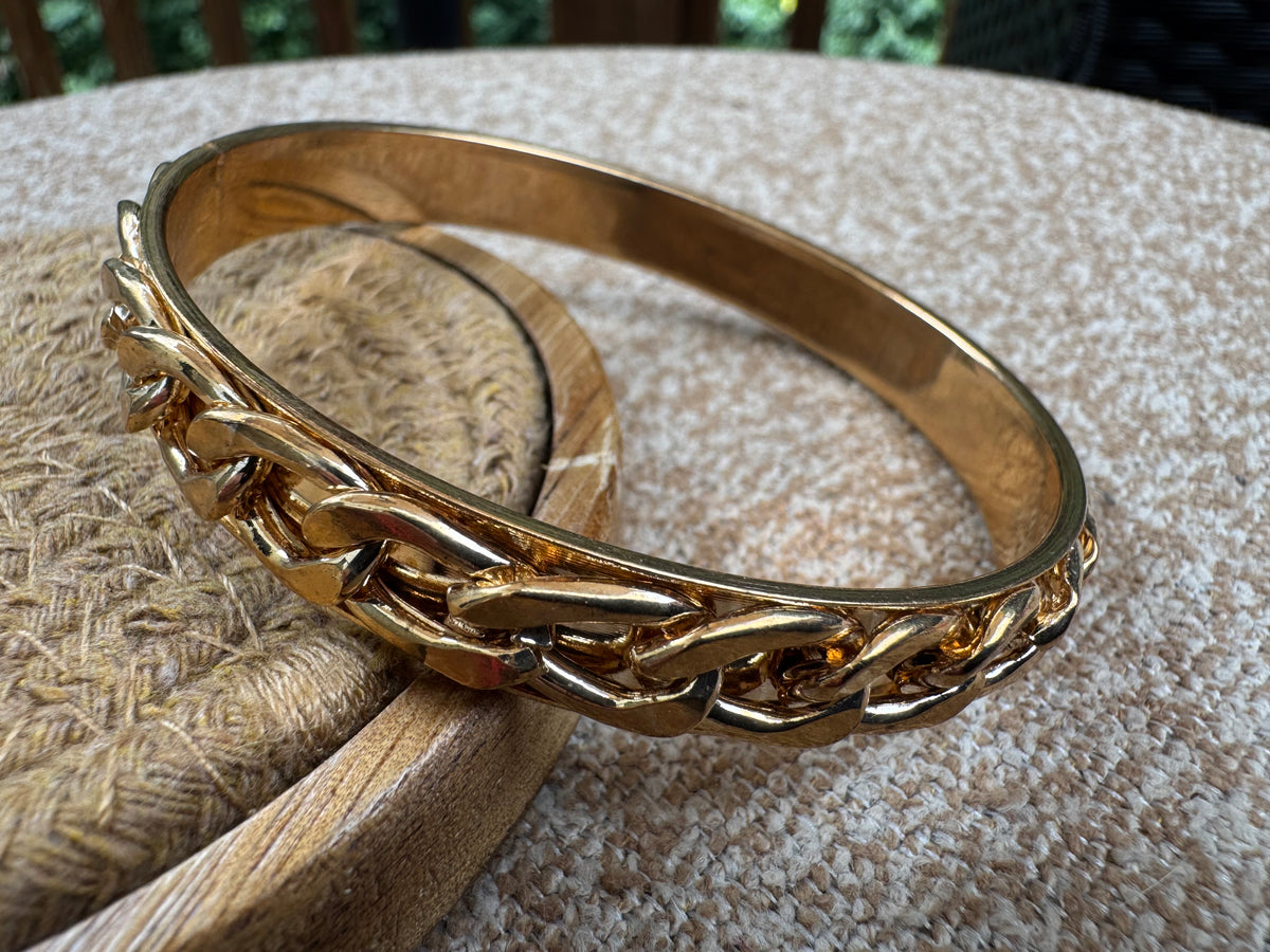 Gold Tone Chain Link Bangle Bracelet