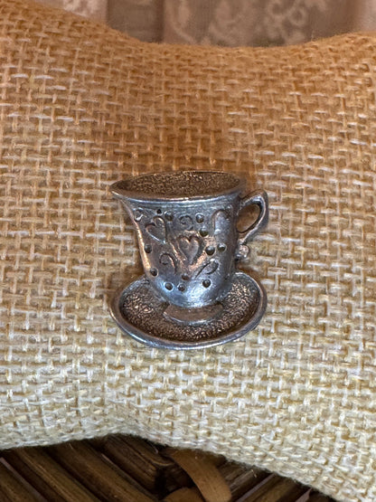 Vintage Heart-Embossed Tea Cup Pewter Pin – Silver-Tone Lapel or Push Pin