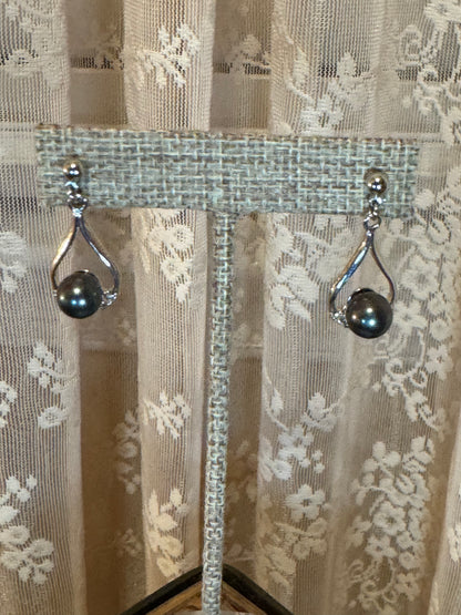 Vintage Black Pearl Drop Earrings Silver Tone Teardrop Frame Caged Design