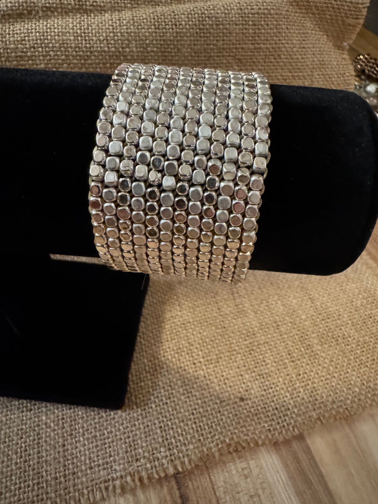 Silver-Tone Wide Stretch Bracelet – Modern & Chic