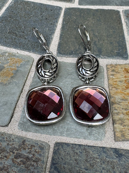 Vintage Elegance Cushion-Cut Crimson Drop Earrings