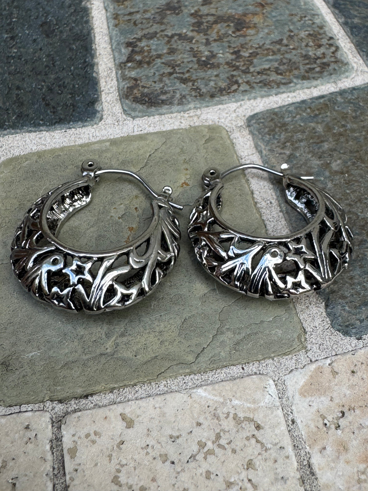 Vintage Filigree Openwork Silver Tone Hoop Earrings