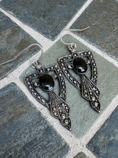 Vintage Art Deco-inspired dangle earrings