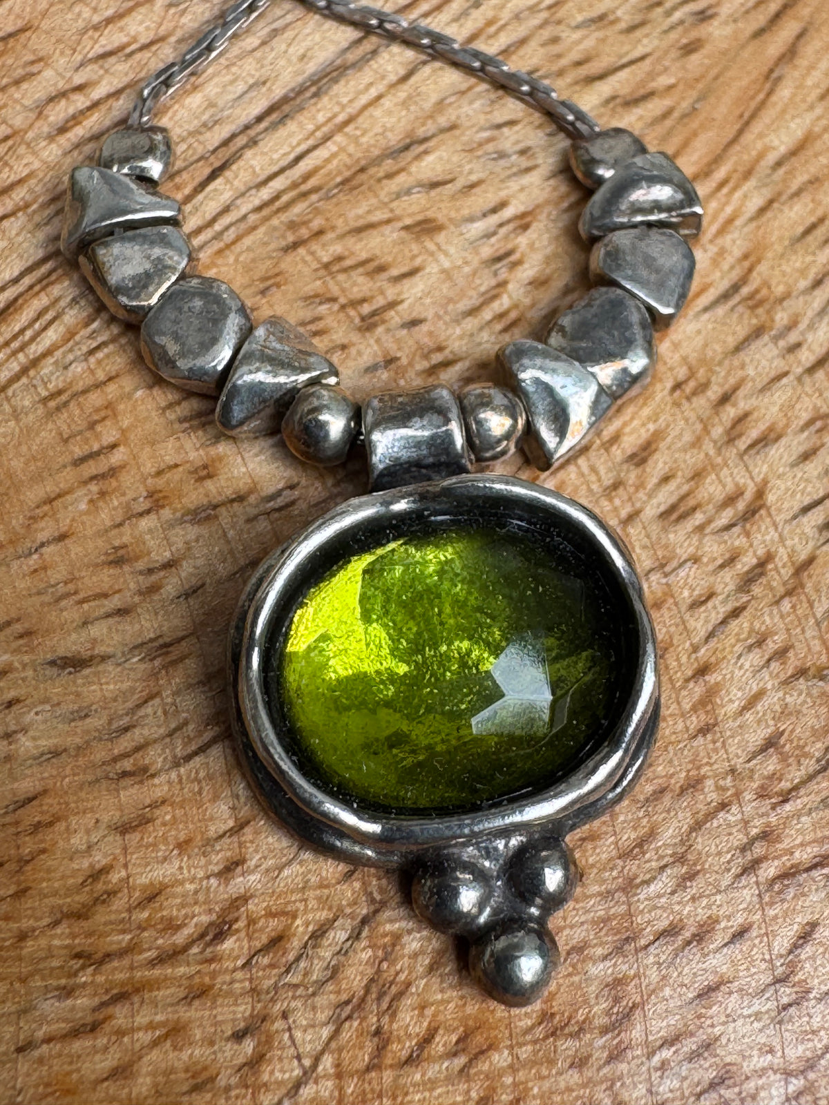 Vintage Silpada "Daintree" Sterling Silver Green Glass Necklace