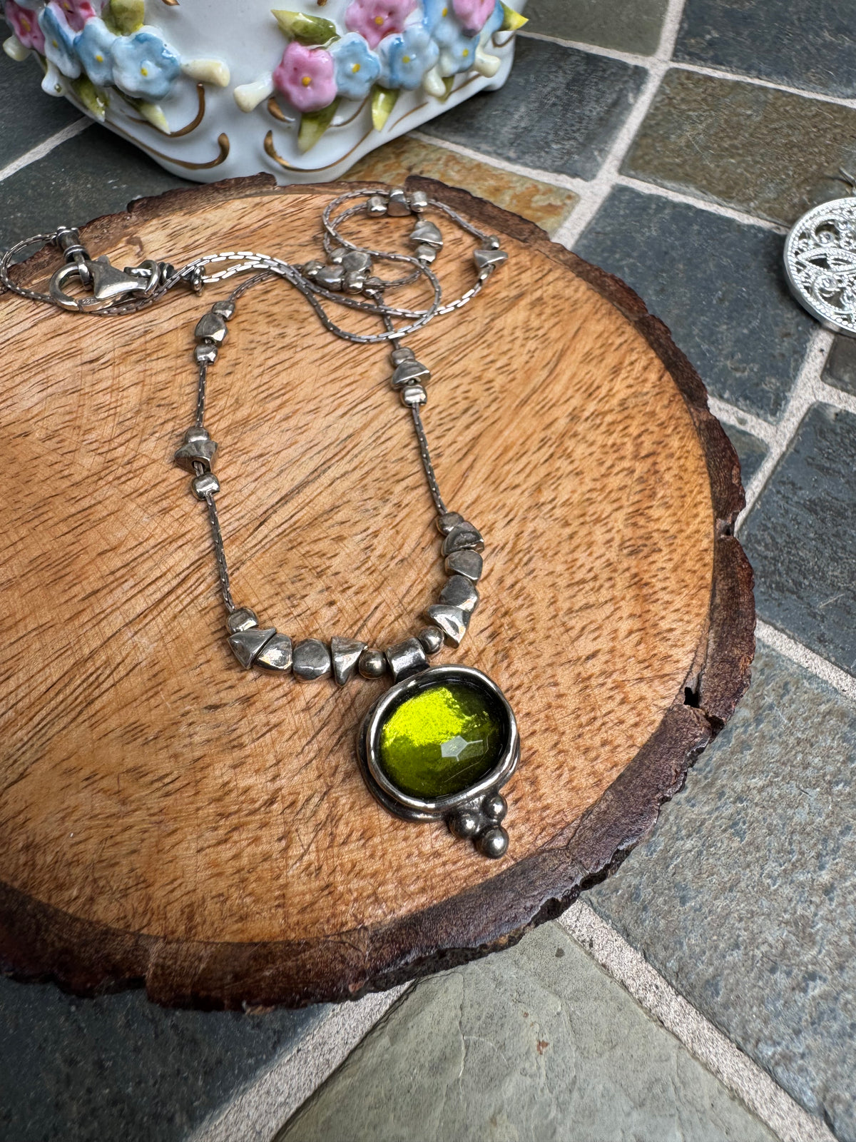 Vintage Silpada "Daintree" Sterling Silver Green Glass Necklace