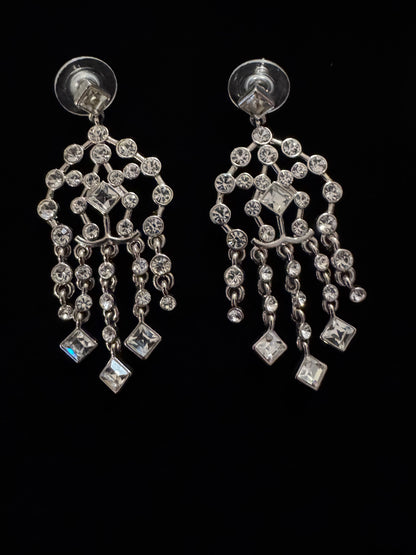 Vintage Silver-Toned Rhinestone Chandelier Earrings (Graziano Inspired)